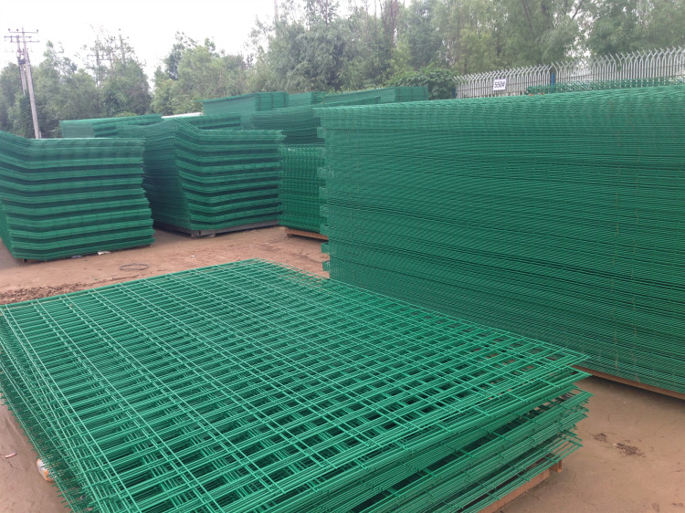 Security fence panel green