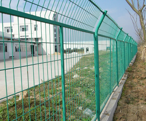 Welded wire mesh security fence panel - Stainless Steel Mesh Manufacturer