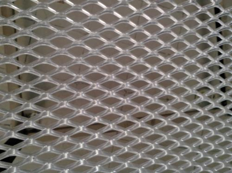 Aluminum plate tensile screen