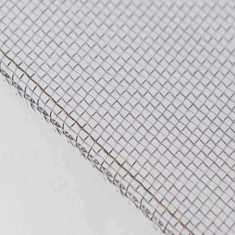Hafnium plates stretching mesh